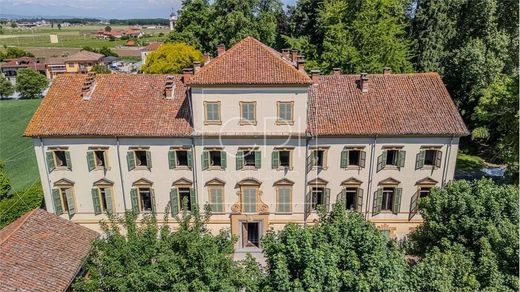 Villa a Fossano, Cuneo