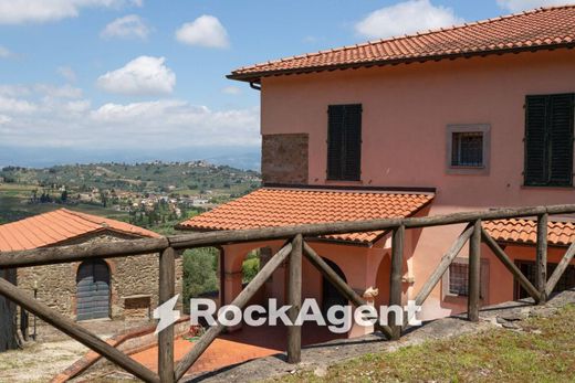 Villa in Carmignano, Provincia di Prato
