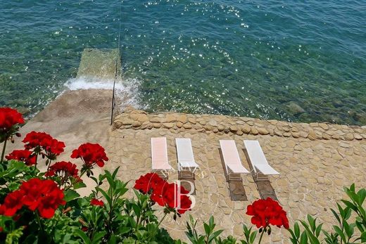 Casa di lusso a Trieste, Friuli Venezia Giulia