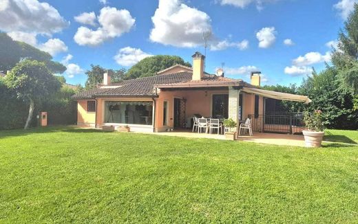 Villa in Rome, Latium