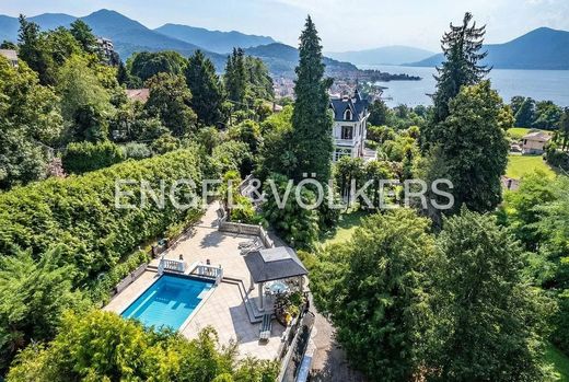 Villa in Luino, Provincia di Varese