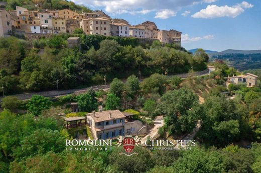 Villa in Amelia, Provincia di Terni