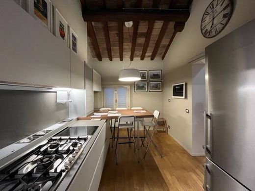 Apartamento - Modena, Provincia di Modena