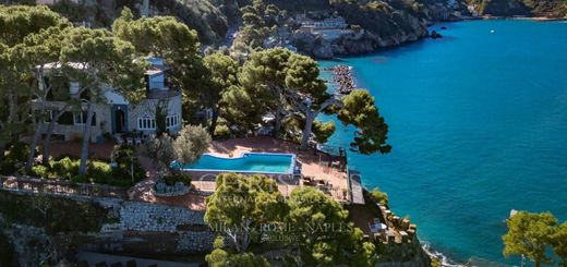 Villa in Vico Equense, Naples