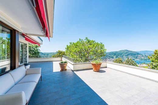 Villa in Como, Provincia di Como