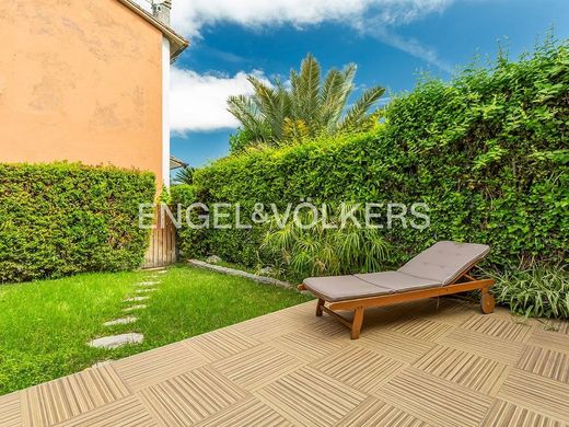 ローマ, ラツィオ州のテラスハウス