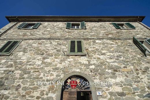 Villa Caprese Michelangelo, Arezzo ilçesinde