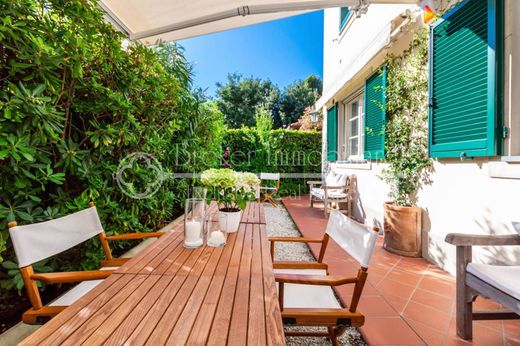 Appartamento a Forte dei Marmi, Lucca