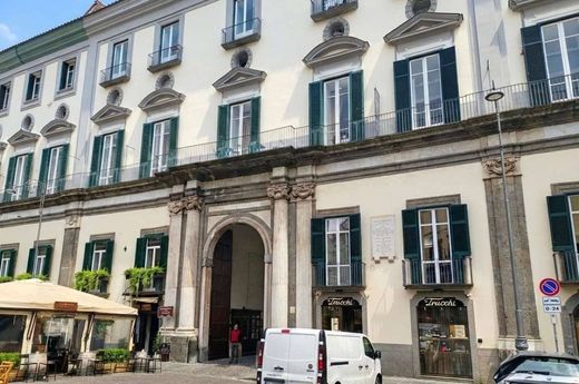 Apartament w Neapol, Napoli