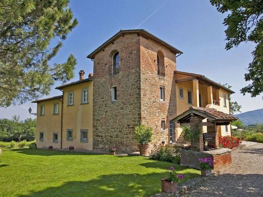 Country House in Monte San Savino, Province of Arezzo