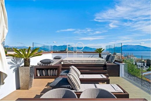 Penthouse in Desenzano del Garda, Provincia di Brescia