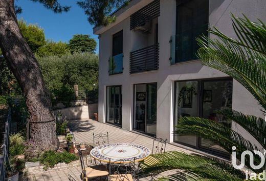 Villa en Civitanova Marche, Provincia di Macerata