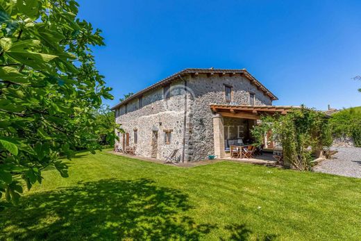 Casale a Orvieto, Terni