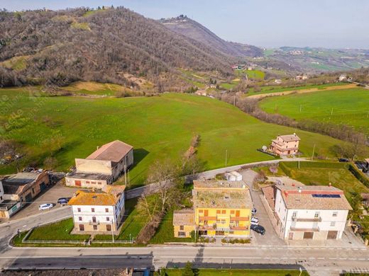 Terreno - Serramazzoni, Provincia di Modena