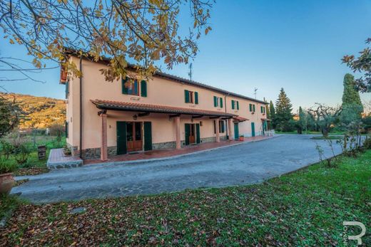 Country House in Buggiano, Provincia di Pistoia