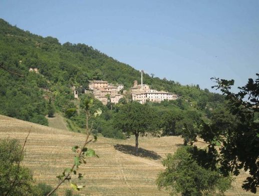 Casa de campo en Cingoli, Provincia di Macerata