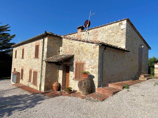 Landsitz in Castelnuovo di Val di Cecina, Province of Pisa