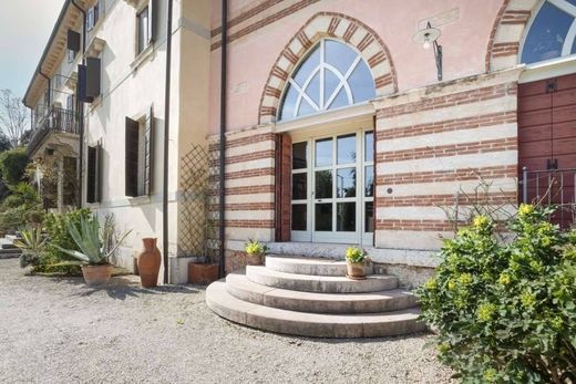 Apartment in Verona, Provincia di Verona