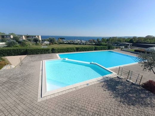 Вилла, Moniga del Garda, Provincia di Brescia