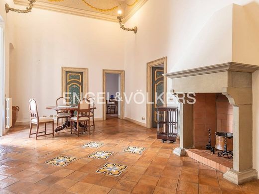 Apartment / Etagenwohnung in Rom, Latium
