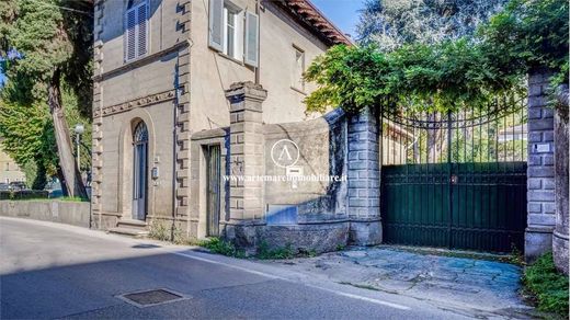 Villa in Pietrasanta, Provincia di Lucca