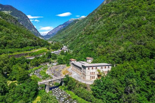 Complesso residenziale a Tirano, Sondrio