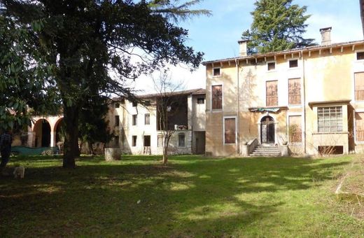 Casa de campo - Cornedo Vicentino, Provincia di Vicenza