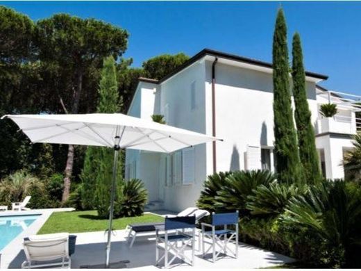 Вилла, Forte dei Marmi, Provincia di Lucca