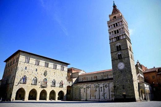 Residential complexes in Pistoia, Provincia di Pistoia