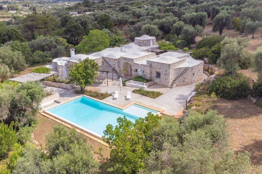 Villa a Ostuni, Brindisi