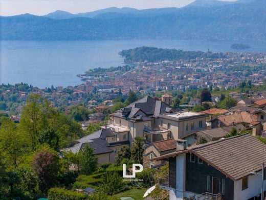 Apartment in Arizzano, Verbania