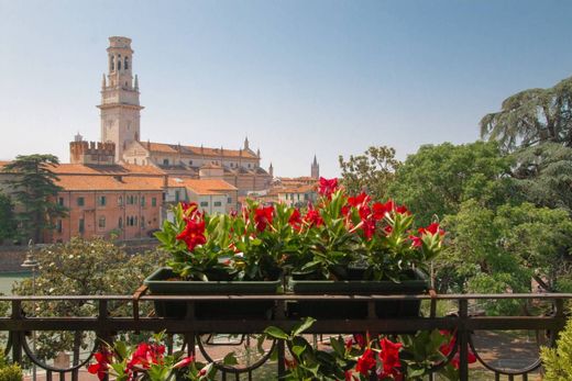 Penthouse in Verona, Provincia di Verona