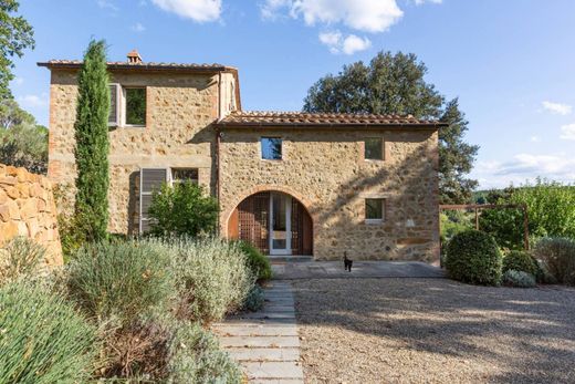 Country House in Trequanda, Province of Siena