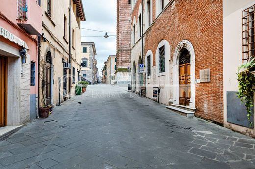 Pietrasanta, Provincia di Luccaのアパートメント