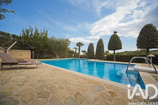 Villa in Porto Recanati, Provincia di Macerata
