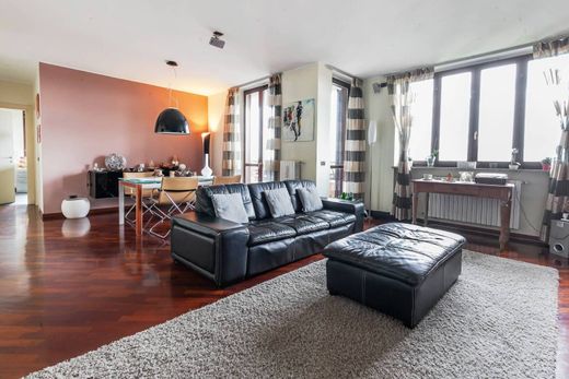 Attico a Peschiera Borromeo, Milano