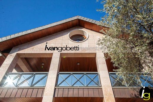 San Maurizio D'Opaglio, Provincia di Novaraのヴィラ