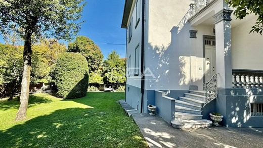 Villa Lucca, Lucca ilçesinde