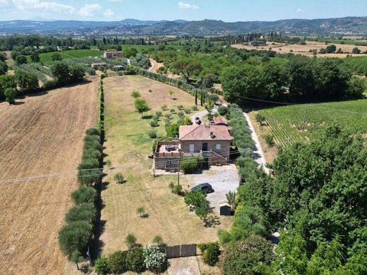 Загородный Дом, Lucignano, Province of Arezzo