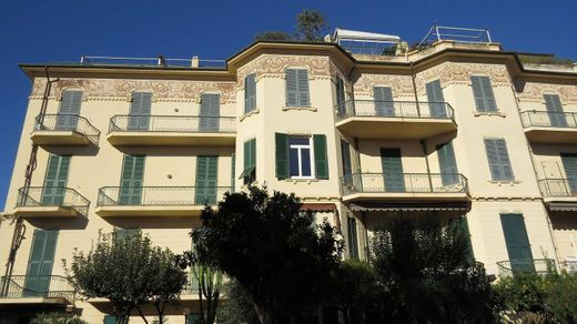 Appartement in Bordighera, Provincia di Imperia