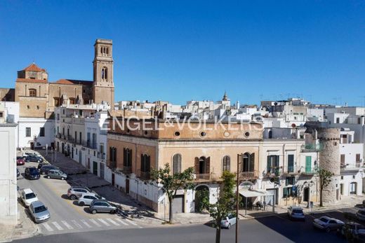 公寓楼  Fasano, 布林迪西省