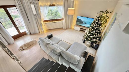 Βίλα σε Muggia, Trieste