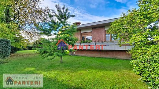 Villa à Capannori, Lucques