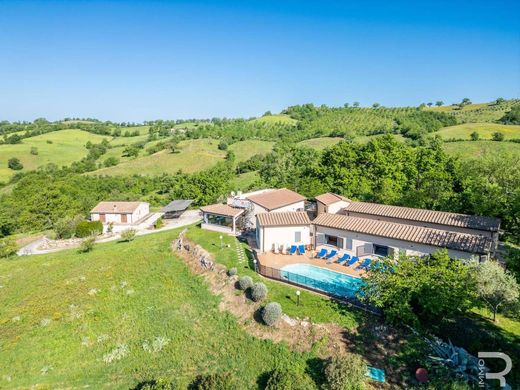 Propriété de campagne à Semproniano, Provincia di Grosseto