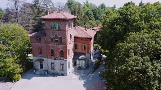 Villa a Varese, Lombardia