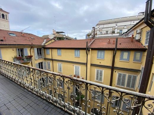 Attico a Milano, Lombardia