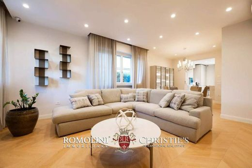 Villa à Pietrasanta, Lucques