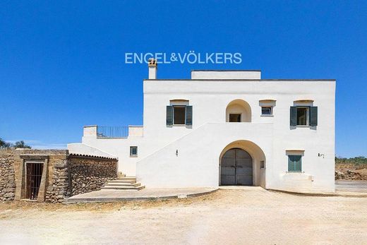 Luxury home in Alezio, Provincia di Lecce