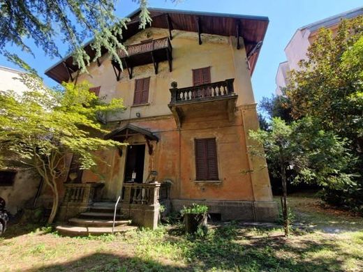 Villa en Varese, Provincia di Varese