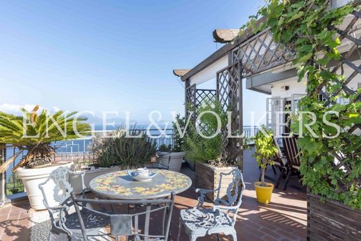 Penthouse in Neapel, Kampanien